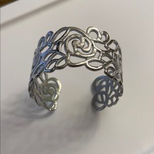 Openwork Floral Cuff Bracelet in Silver Tone